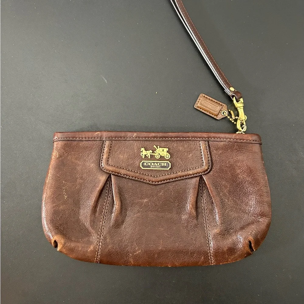 Coach classic leather